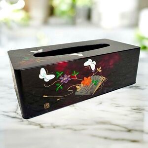 Vintage Japanese Lacquer Style Plastic Tissue Box Cover Floral Butterfly Boho